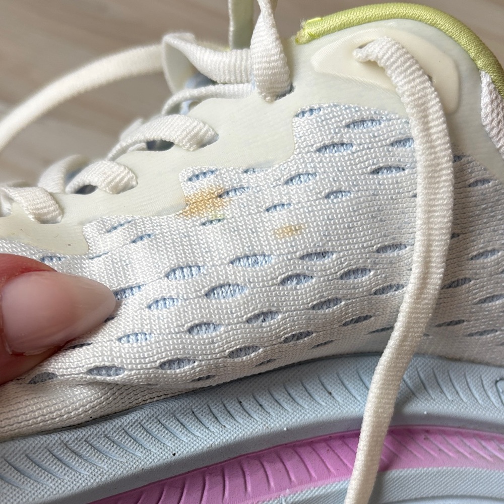 Hoka Kawana White Running Shoes with Pastel Yellow & Blue size 7.5 - Picture 3 of 7